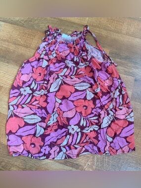 Women’s Xs Gap flowy flower tank top with string tie bow adjustable straps
